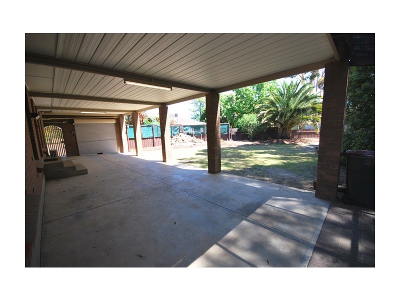18 Pelsaert Avenue, Fairview Park SA 5126