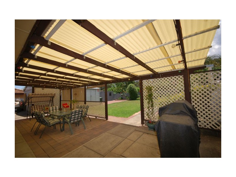 380 Wright Road, Para Vista SA 5093