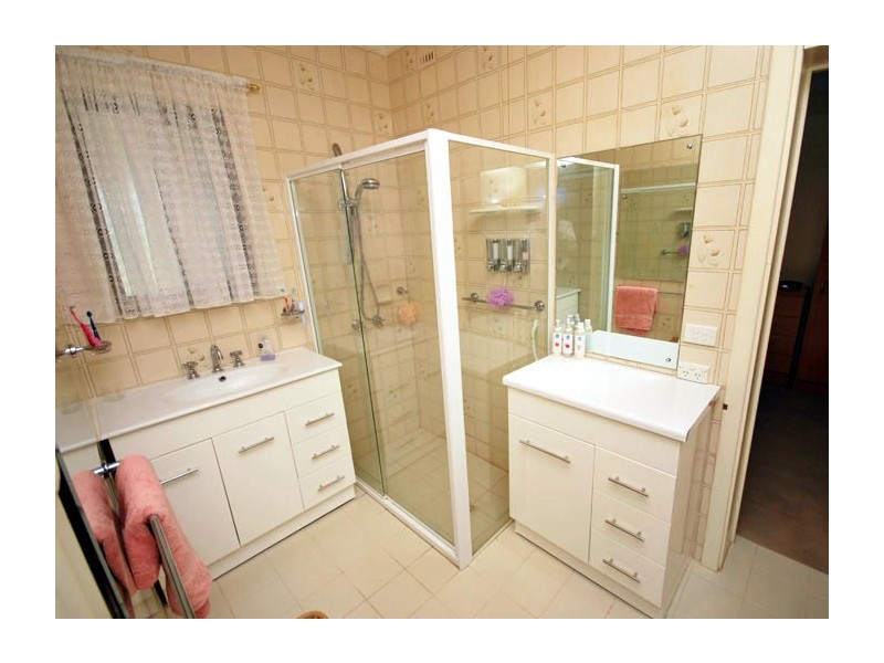 55 Williamson Road, Para Hills SA 5096