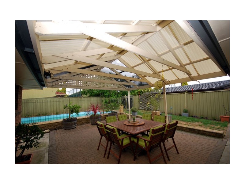 37 Park Lake Drive, Wynn Vale SA 5127