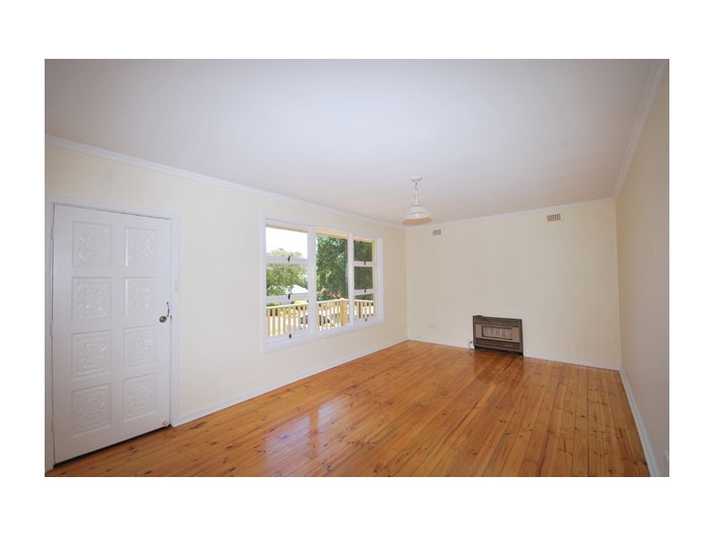 21 Gloucester Avenue, Redwood Park SA 5097