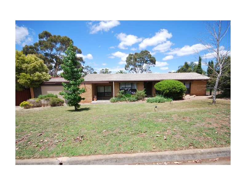 13 Lugarno Street, Redwood Park SA 5097