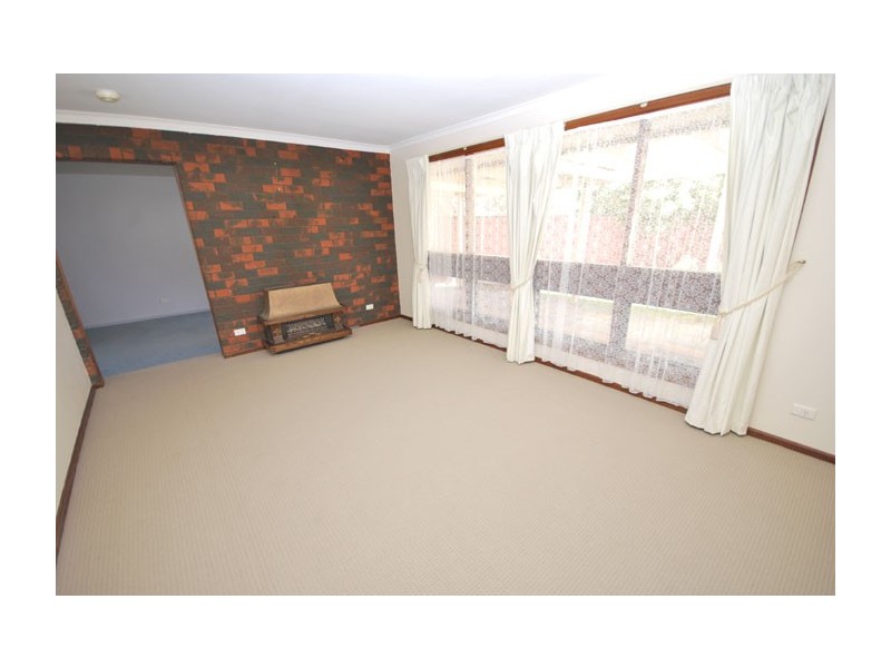 13 Lugarno Street, Redwood Park SA 5097