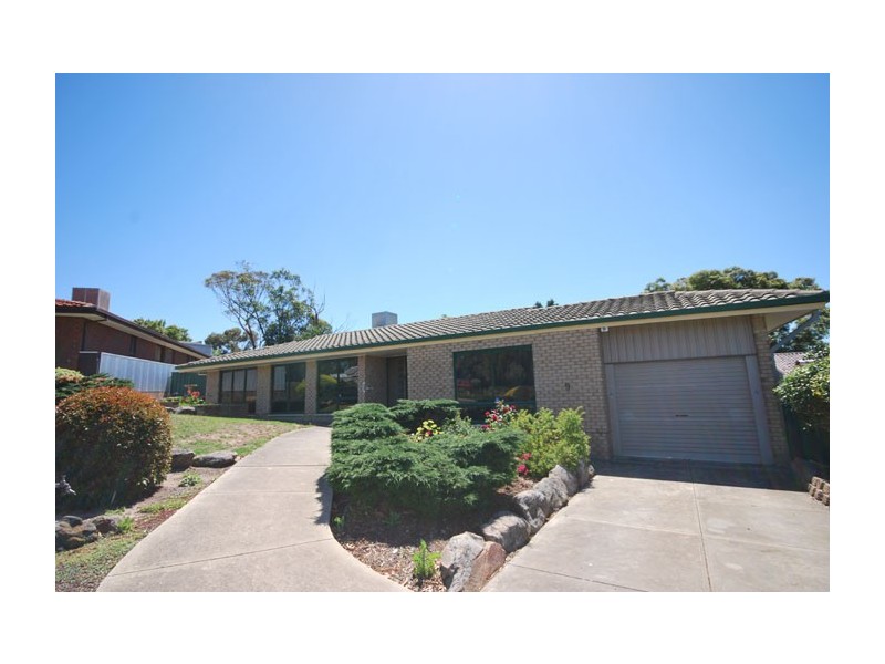9 Pitman Court, Redwood Park SA 5097