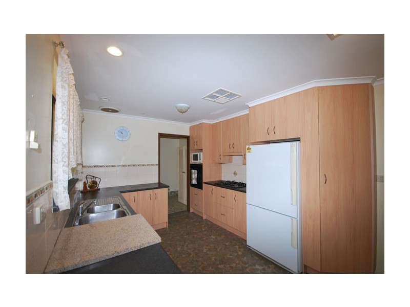 9 Pitman Court, Redwood Park SA 5097
