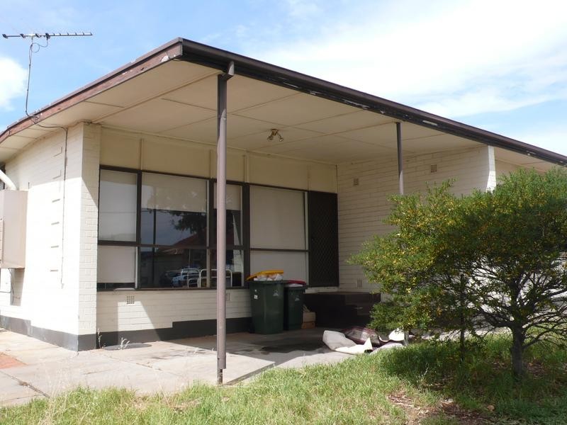 12 Kimba Road, Para Hills SA 5096