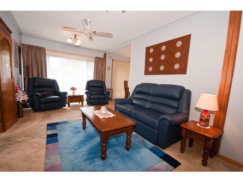 39 Brookvale Road, Windsor Gardens SA 5087 the real estate agency