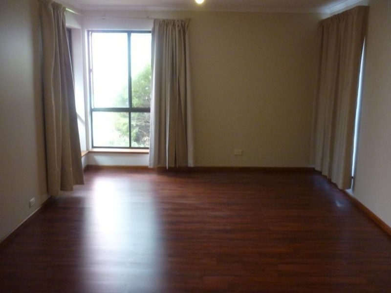 13 Castle Hill Place, Golden Grove SA 5125