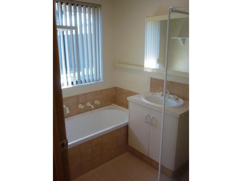 13 Castle Hill Place, Golden Grove SA 5125