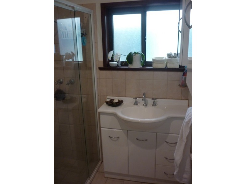 6 Frank Street, Vista SA 5091