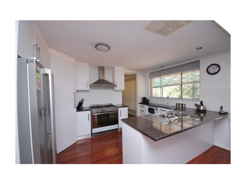26 Minnamurra Drive, Redwood Park SA 5097