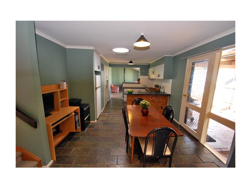 6 Chrysler Court, Salisbury Heights SA 5109