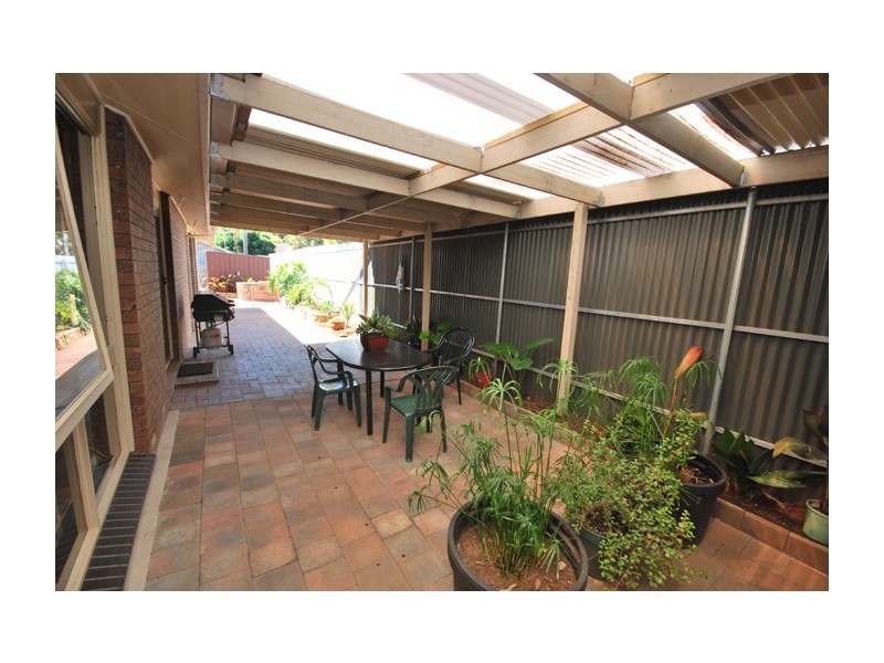 6 Chrysler Court, Salisbury Heights SA 5109