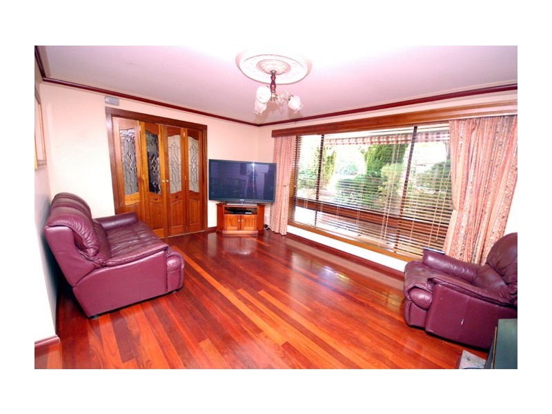 12 Whitlam Street, St Agnes SA 5097