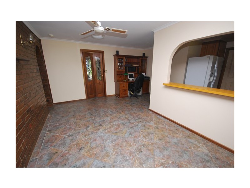 12 Whitlam Street, St Agnes SA 5097