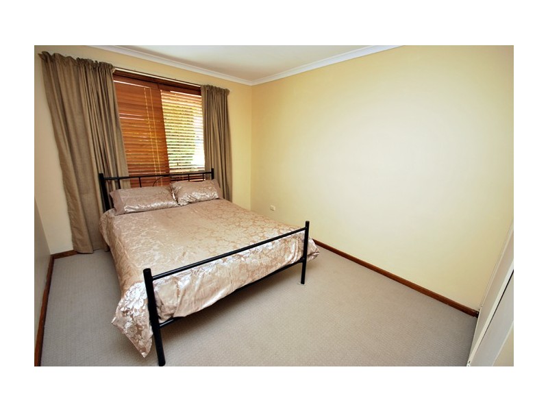 12 Whitlam Street, St Agnes SA 5097