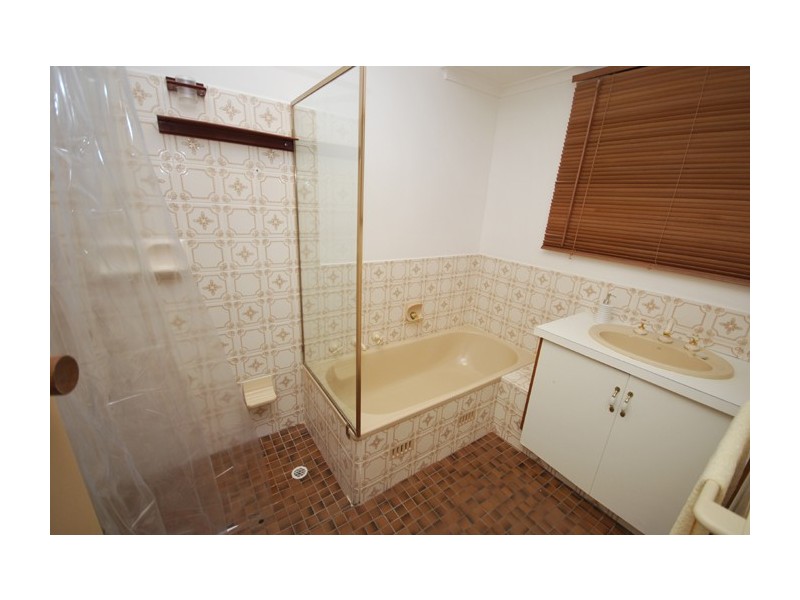 12 Whitlam Street, St Agnes SA 5097