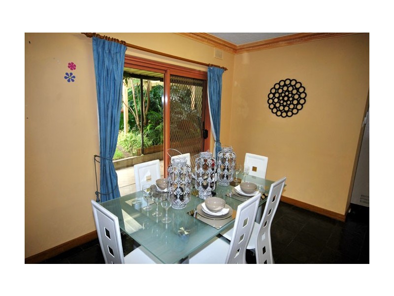 6 Snead Crescent, Fairview Park SA 5126