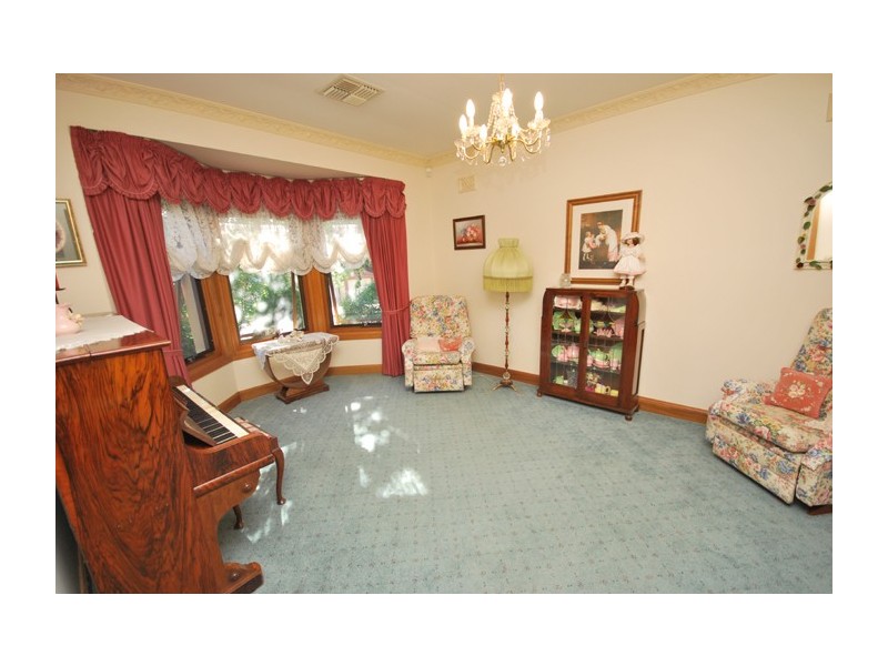 36 Angove Park Drive, Tea Tree Gully SA 5091