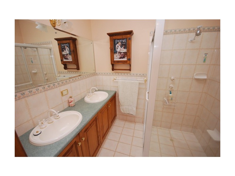 36 Angove Park Drive, Tea Tree Gully SA 5091