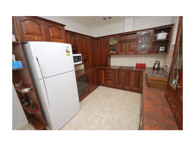 6 Whinnen Street, St Agnes SA 5097