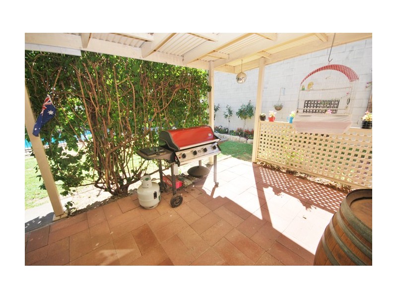 6 Whinnen Street, St Agnes SA 5097