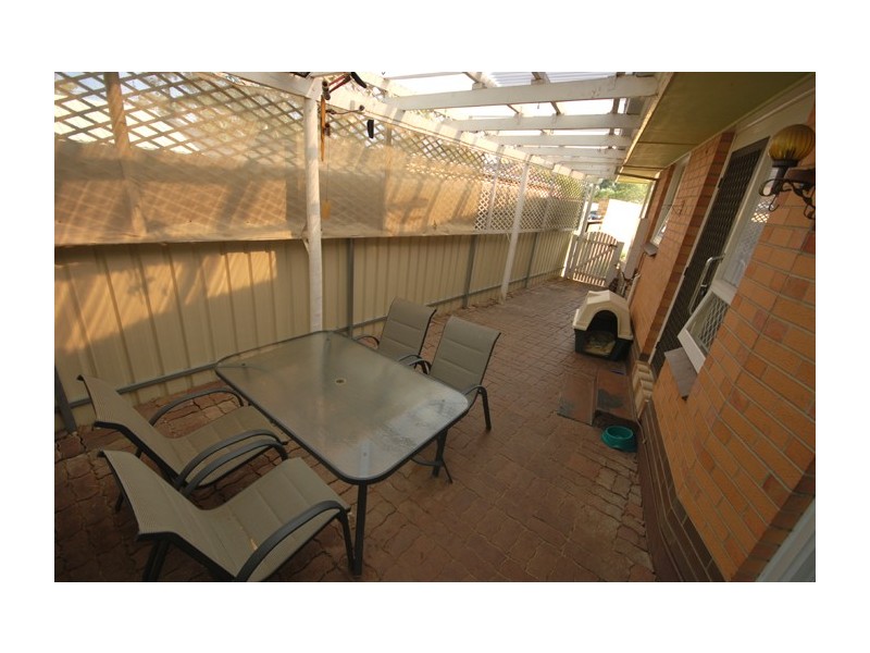 2 Frank Street, Vista SA 5091