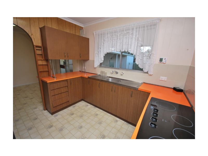 30 Boronia Drive, Hope Valley SA 5090