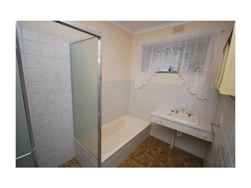 30 Boronia Drive, Hope Valley SA 5090