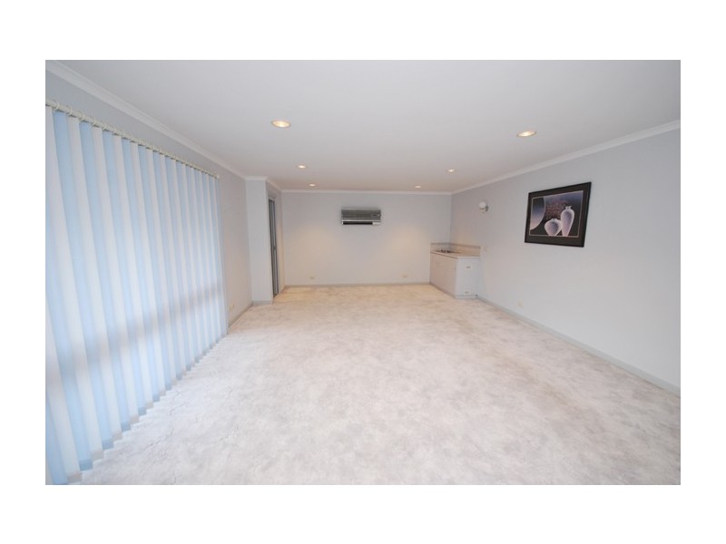 30 Boronia Drive, Hope Valley SA 5090