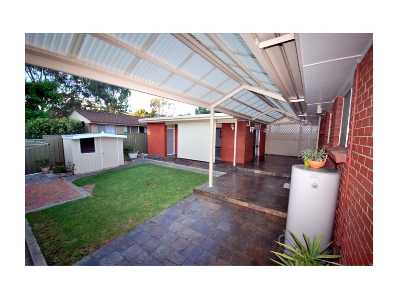 30 Boronia Drive, Hope Valley SA 5090