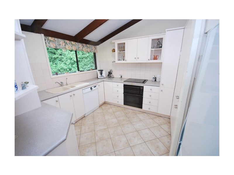 4 Woona Court, Banksia Park SA 5091