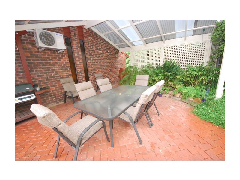 4 Woona Court, Banksia Park SA 5091