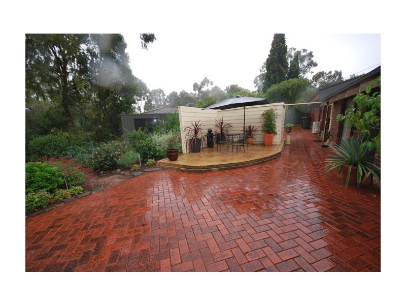 4 Woona Court, Banksia Park SA 5091