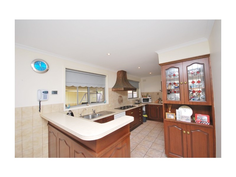 9 Weld Crescent, Hope Valley SA 5090