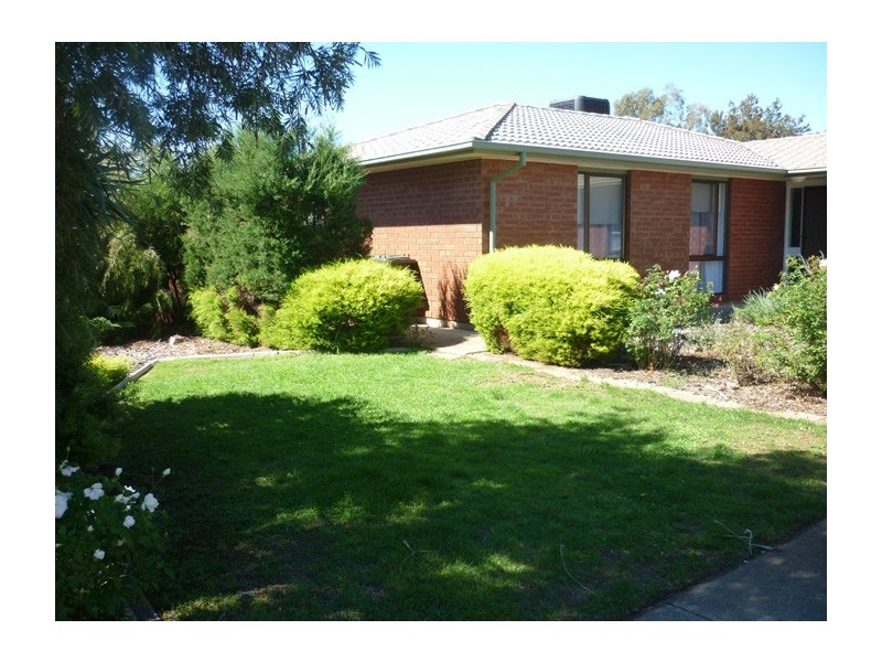 5 Hutt place, Modbury Heights SA 5092