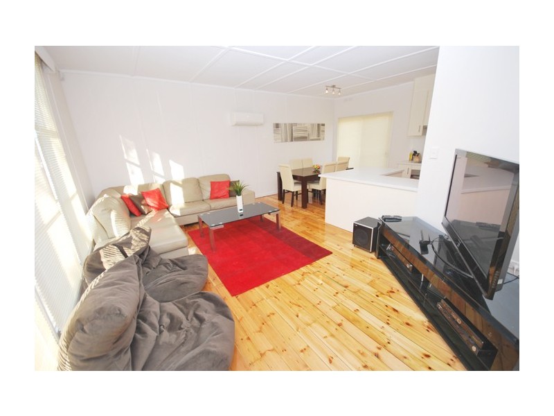 11 Snell Street, Hillcrest SA 5086
