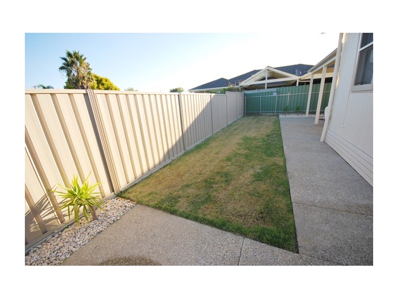 11 Snell Street, Hillcrest SA 5086