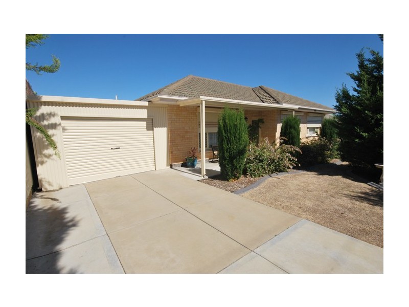 11 Goodall Road, Para Hills SA 5096