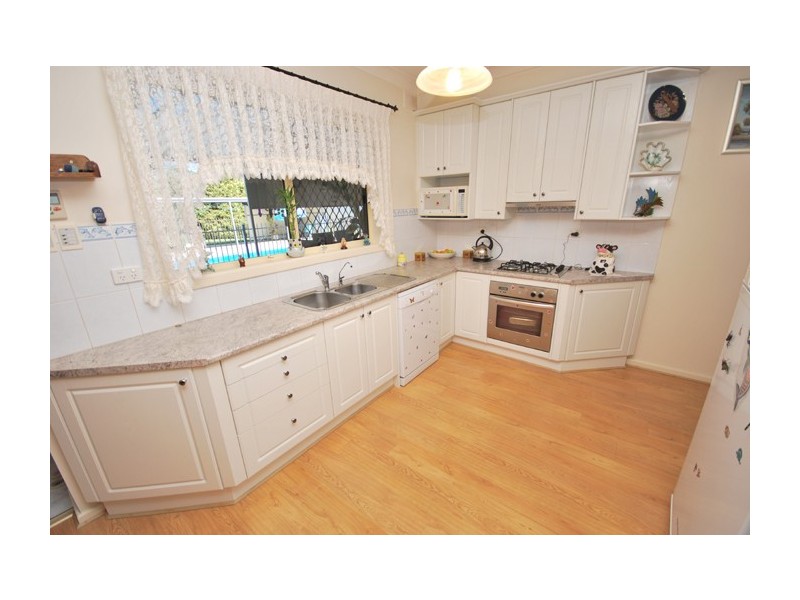 11 Goodall Road, Para Hills SA 5096