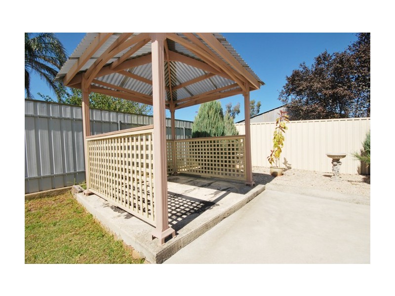 11 Goodall Road, Para Hills SA 5096