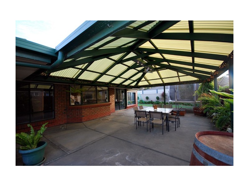 61 Lovelock Road, Parafield Gardens SA 5107