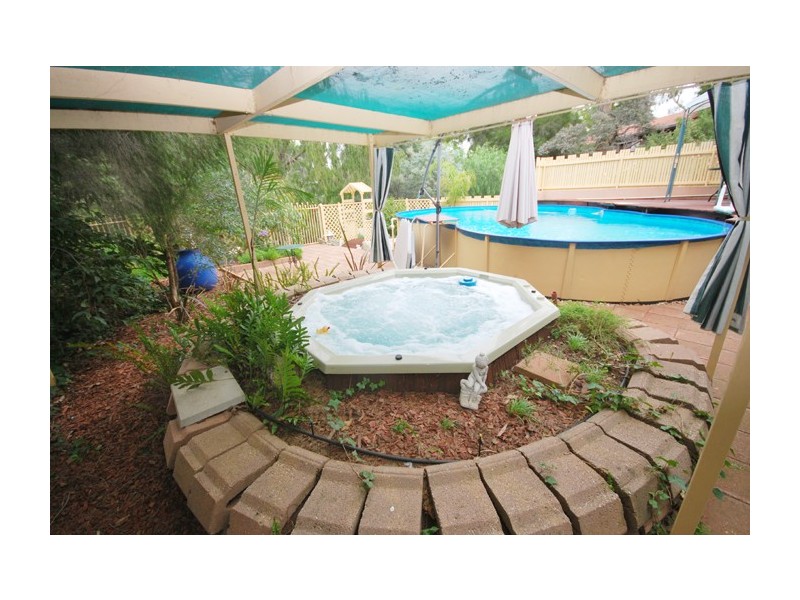 25 Oleander Drive, Banksia Park SA 5091