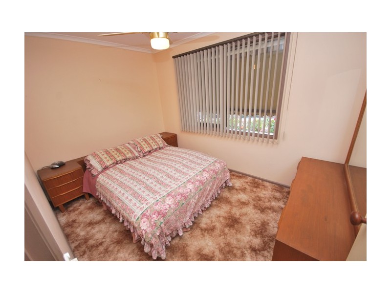 4 Chelmsford Avenune, Salisbury Heights SA 5109