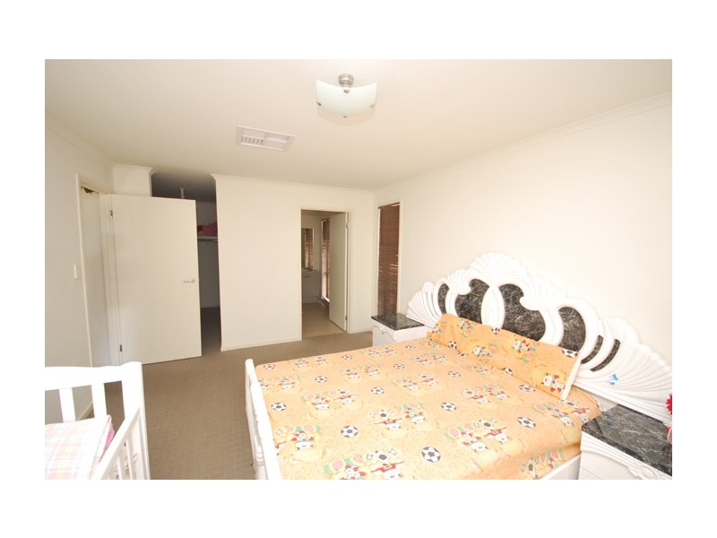 23 Lakeside Drive, Andrews Farm SA 5114