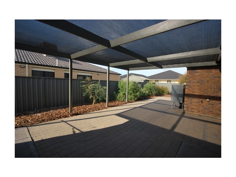 23 Lakeside Drive, Andrews Farm SA 5114