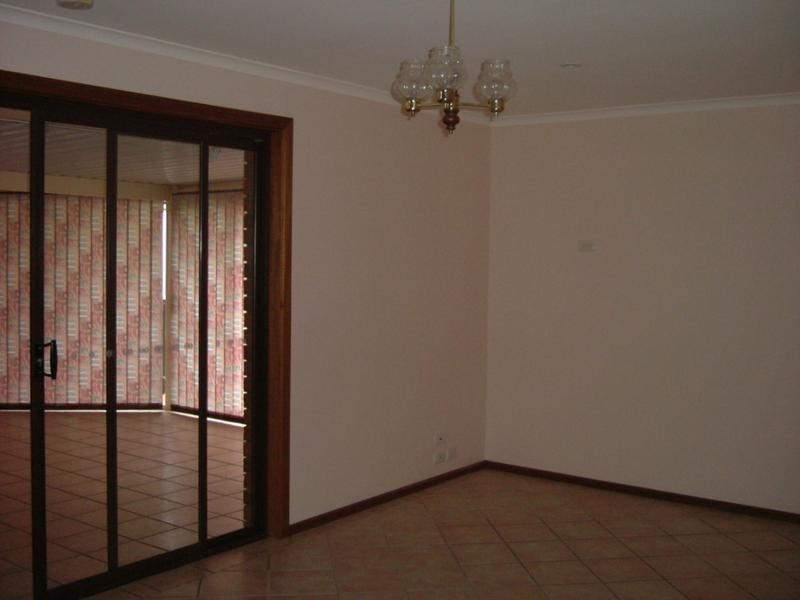 14 Plover Avenue, Modbury Heights SA 5092