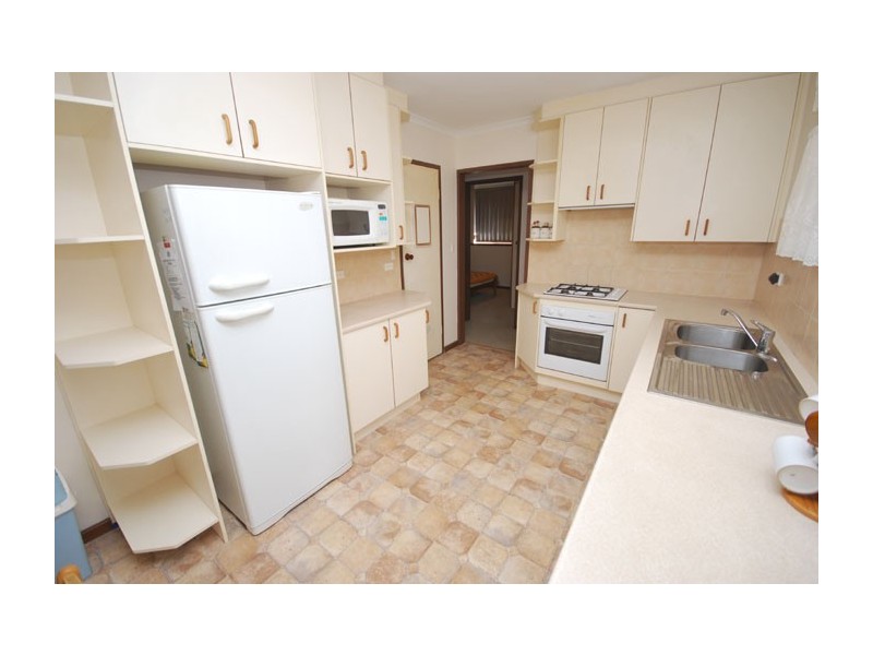 41 Currawong Crescent, Modbury Heights SA 5092