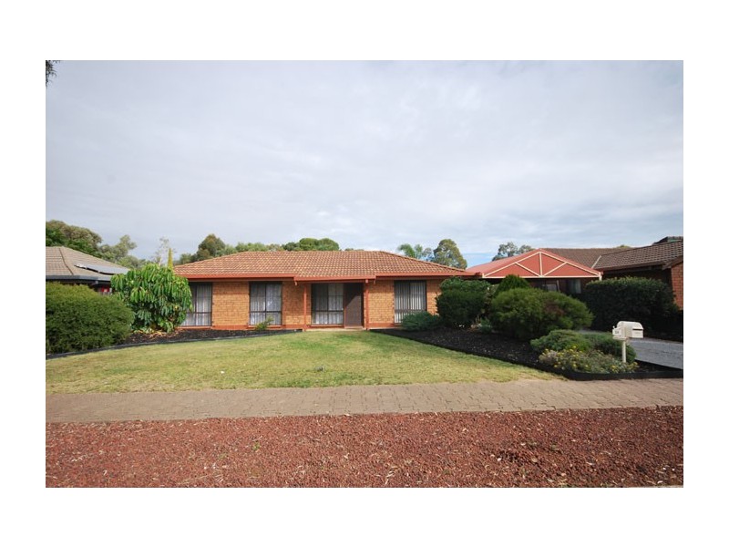 34 Lennox Drive, Paralowie SA 5108