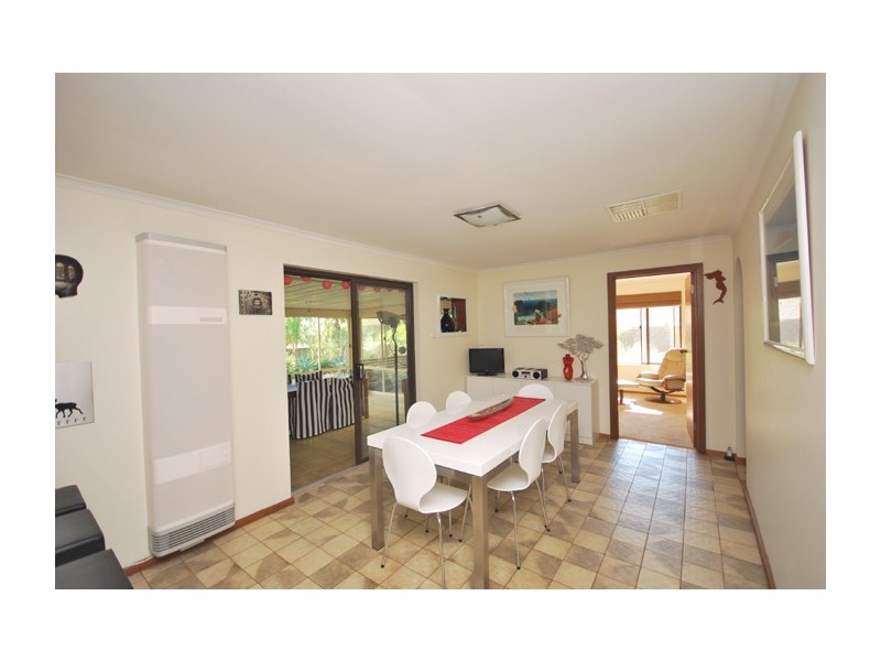 22 Trevithick Crescent, Redwood Park SA 5097